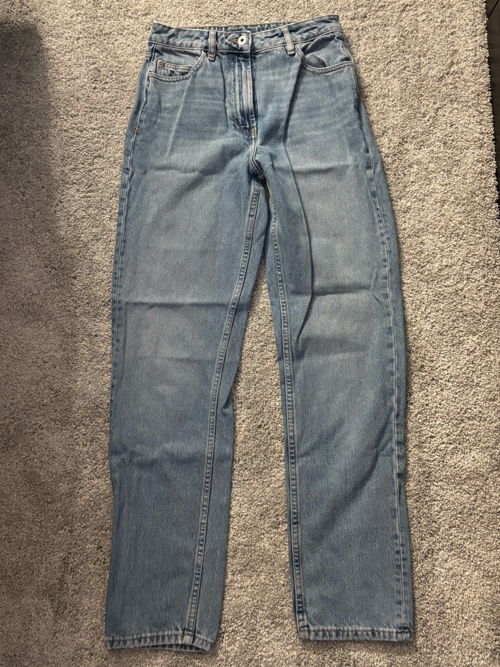 straight leg jeans
